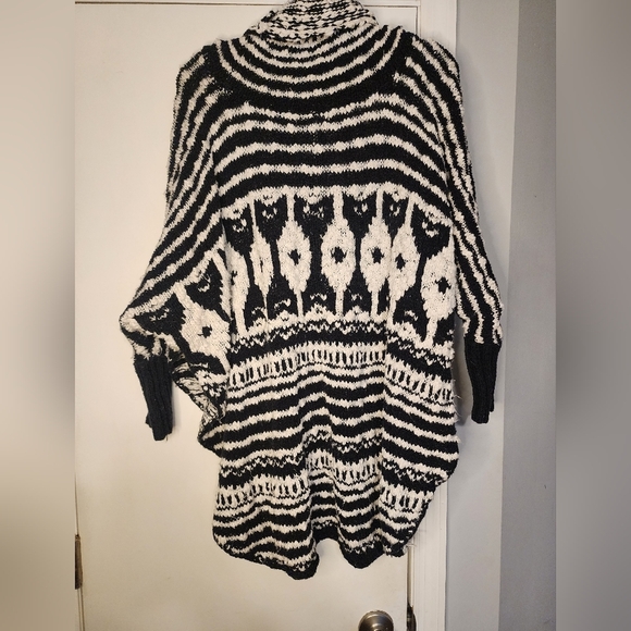 Free people womens oversized sweater size medium - Picture 4 of 7